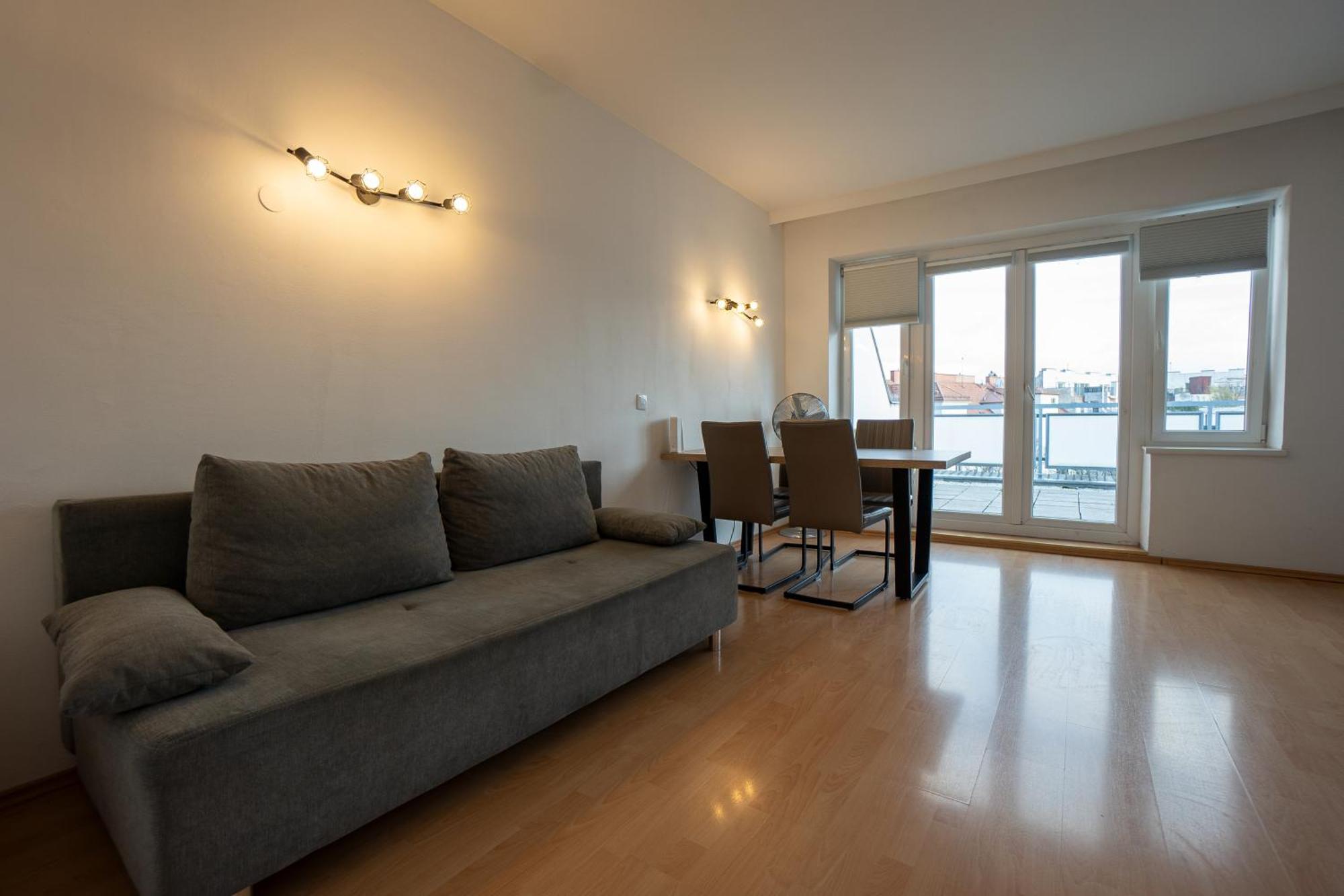 Apartment With A Private Terrace Located Right Near Belvedere Castle, 15 Minutes Away From Stephansdom 비엔나 외부 사진
